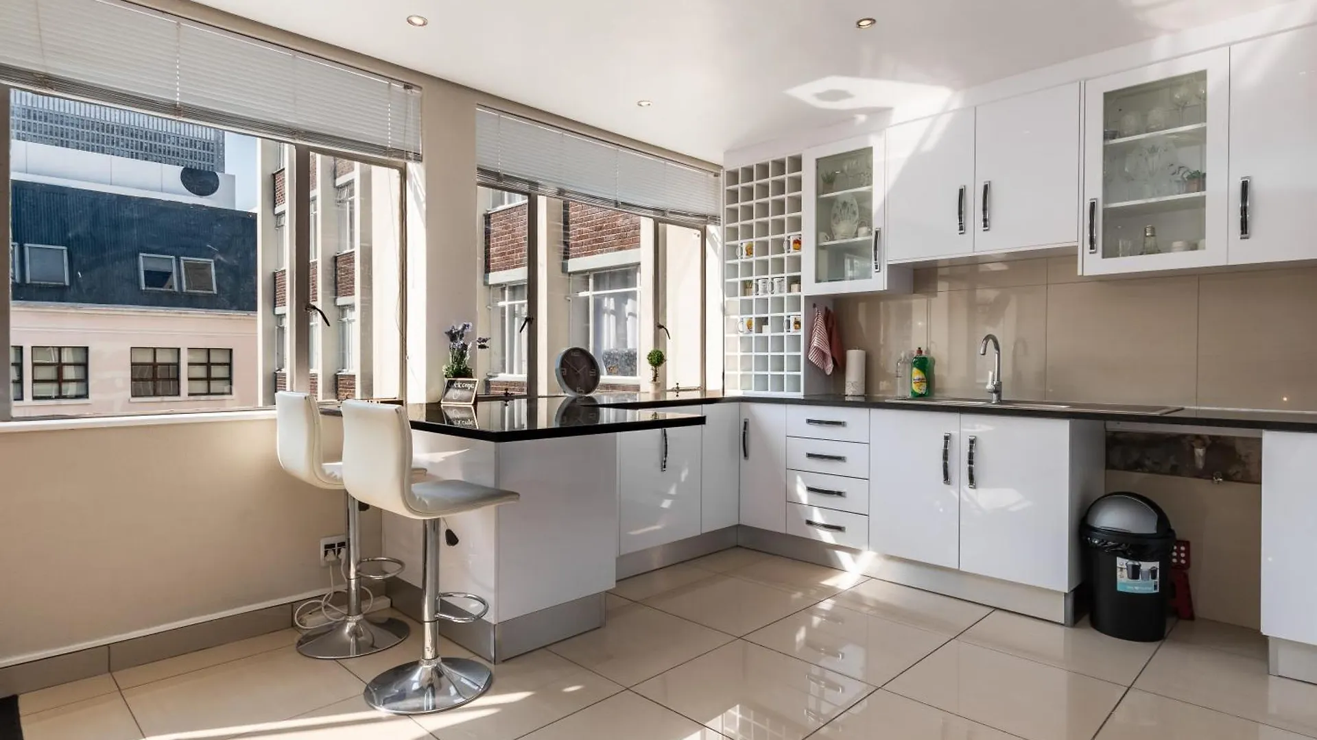 Bright Spacious Apartment In Keeromcity Gem Cape Town